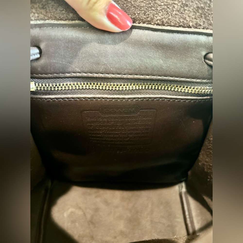 Coach Authentic 100% Leather Drawstring Backpack … - image 7